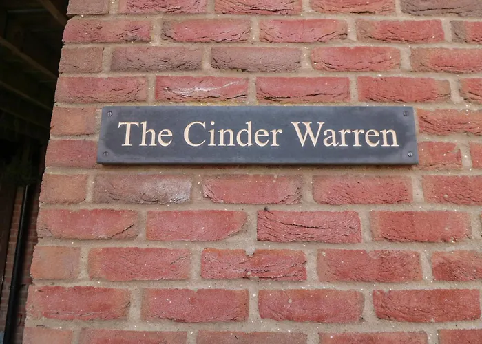 Cinder Warren بيت للعطل *
